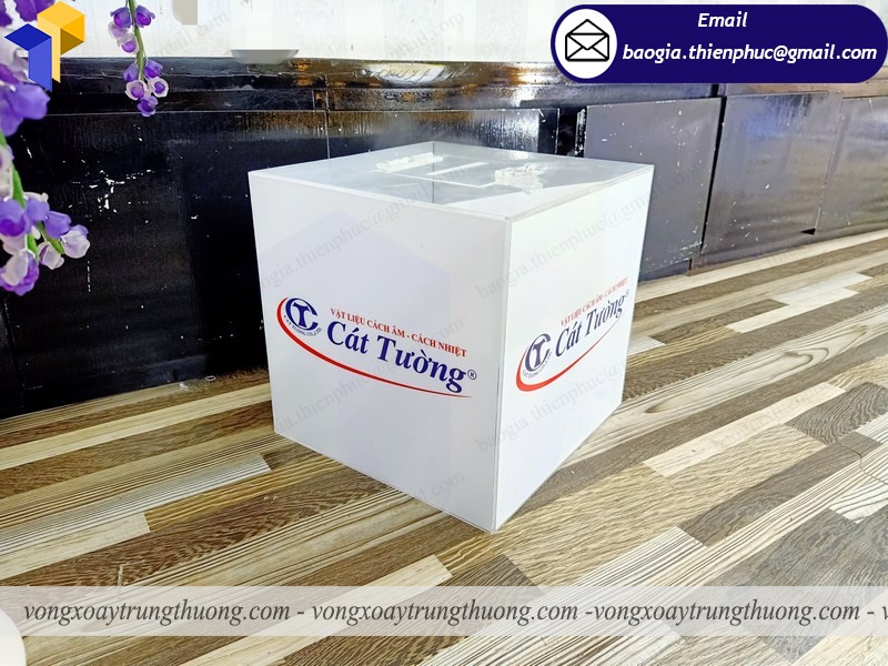 giá thùng phiếu từ thiện