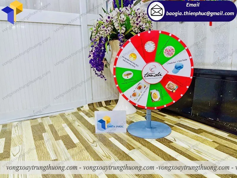 thiết kế thiết kế vòng quay may mắn để bàn