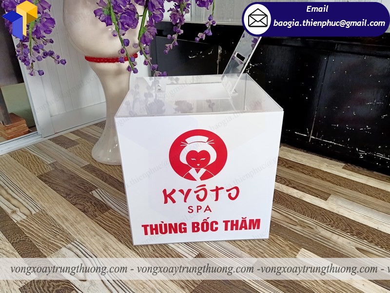 thùng mica bốc thăm trúng thưởng