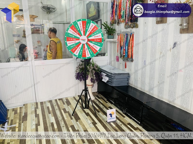 vòng quay chân xếp nhận quà đẹp
