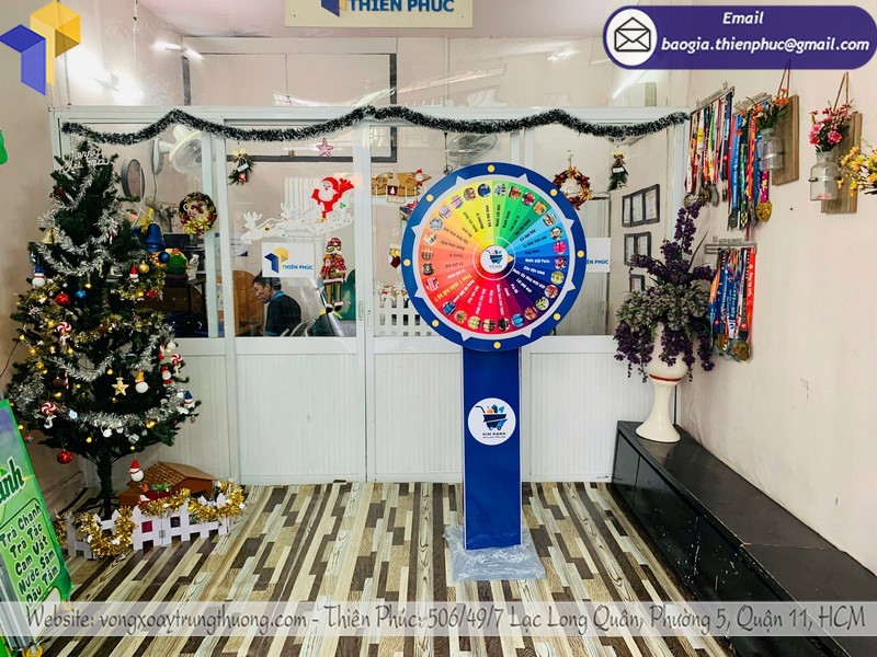 vòng quay may mắn bảng trụ